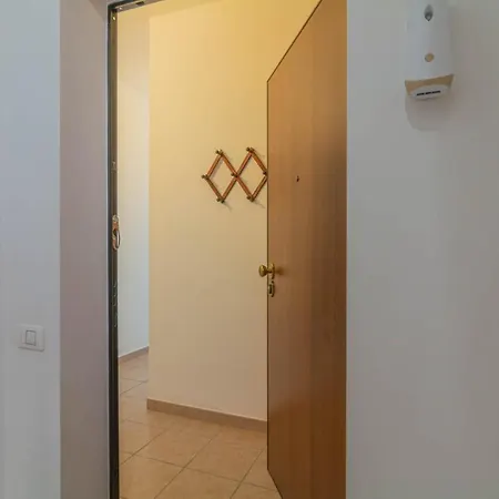 Casa Settembrini, A Viterbo.